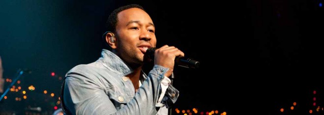 John Legend & The Roots © KLRU photo by Scott Newton John Legend & The Roots © KLRU photo by Scott Newton