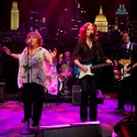 Mavis Staples / Bonnie Raitt © KLRU by Scott Newton