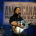 Amos Lee by Erika Goldring