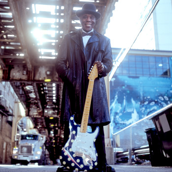 photo by Paul Natkin