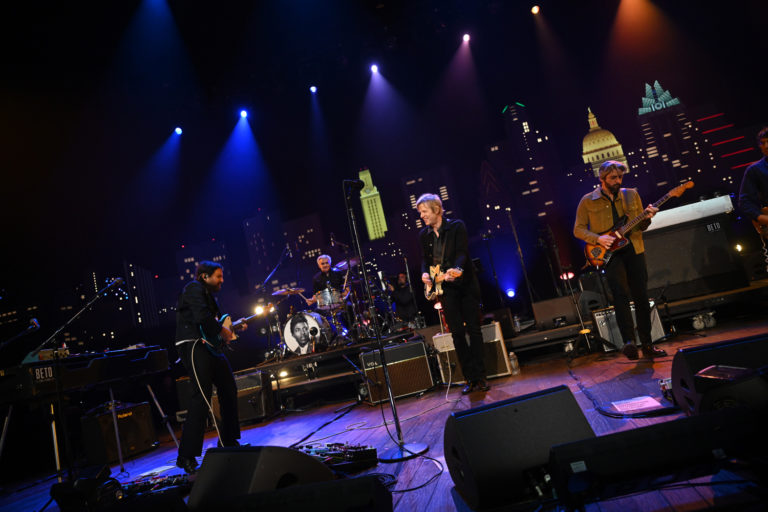 Episode premiere Spoon Austin City Limits